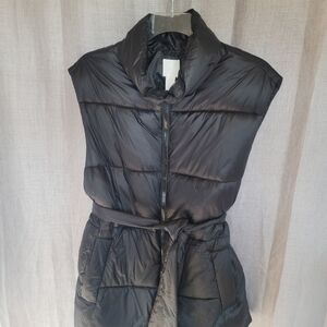 H&M Navy Blue Belted Puffer Vest Gilet Size Medium NWOT